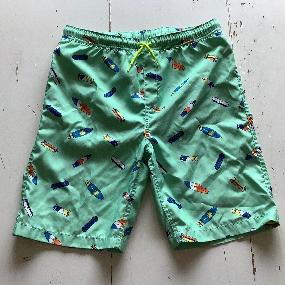 Lands' End Green Skateboard Surfboard Print swim trunks XL 18 20